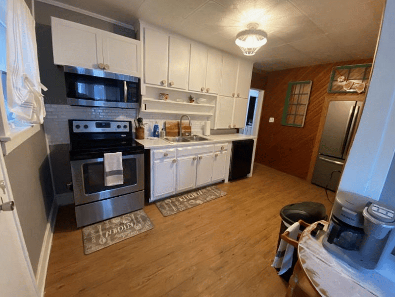Furnished Finder property 688090_1 photo 3