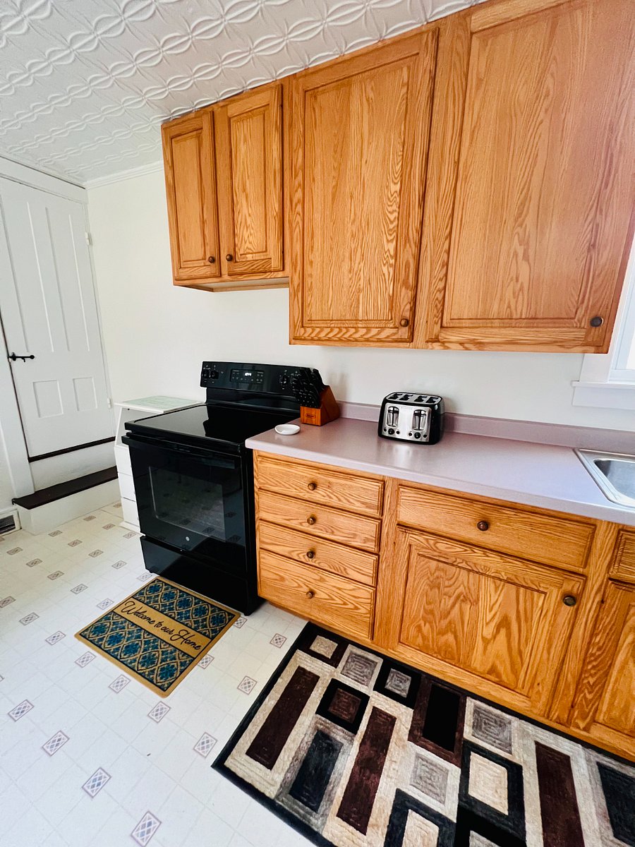 Furnished Finder property 688101_1 photo 9
