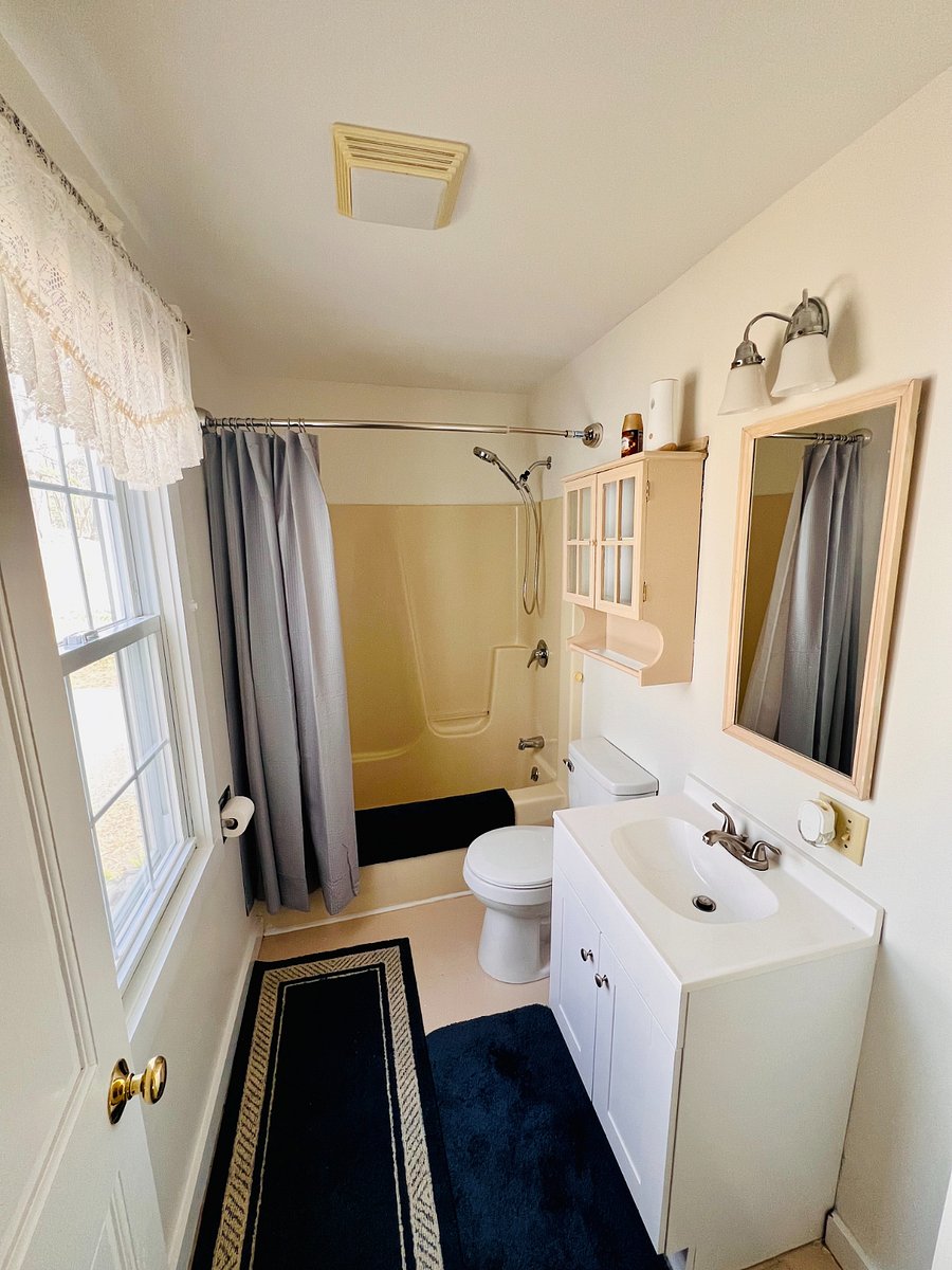 Furnished Finder property 688101_1 photo 24