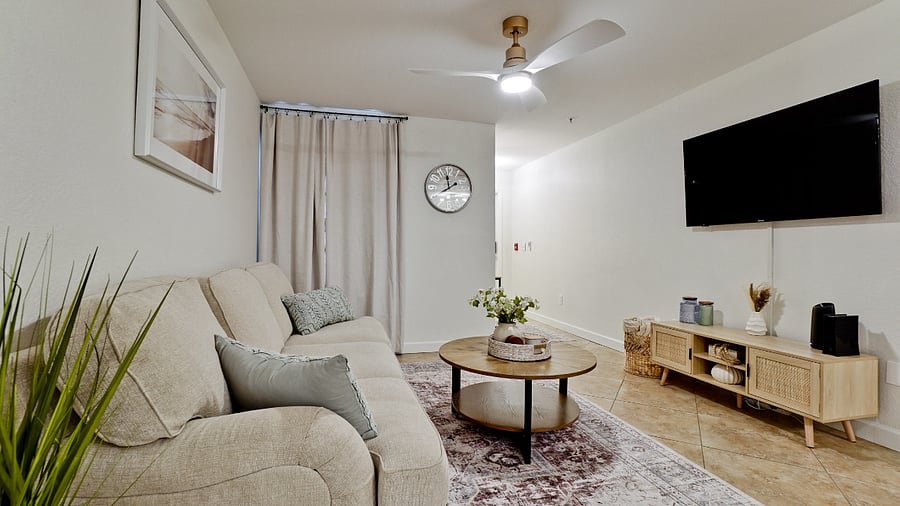 Furnished Finder property 688107_1 photo 6