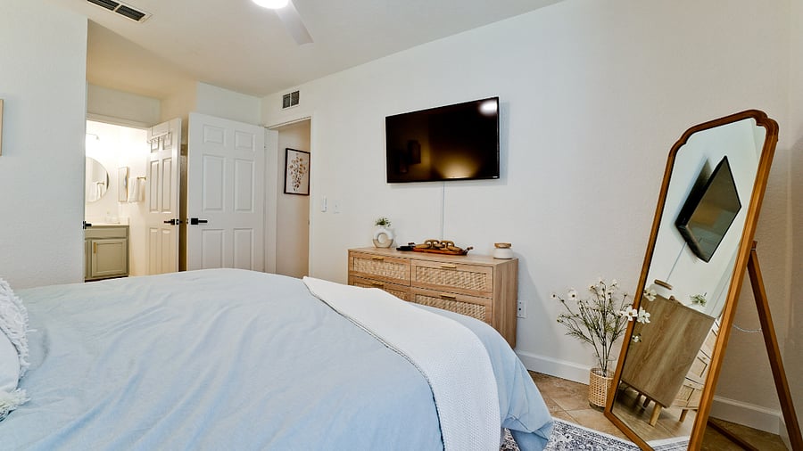 Furnished Finder property 688107_1 photo 17