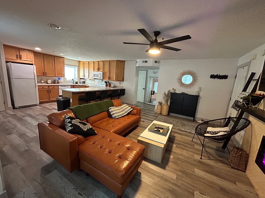 Furnished Finder property 688115_1 photo 4
