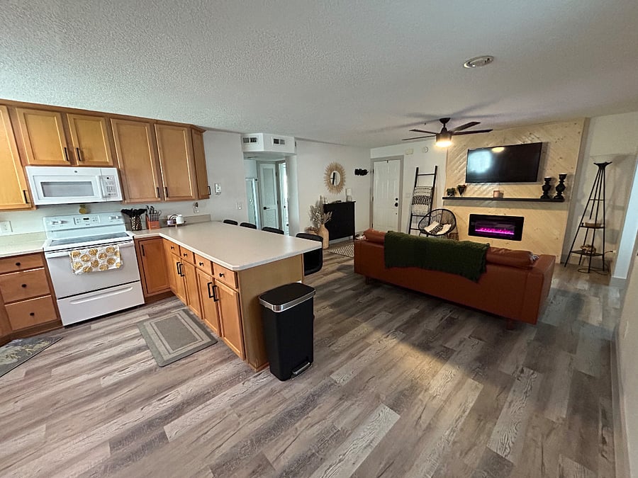 Furnished Finder property 688115_1 photo 5