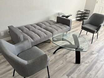 Furnished Finder property 688170_1 photo 4