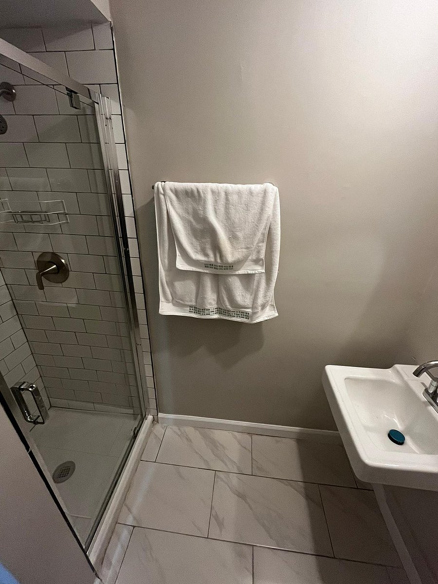 Furnished Finder property 688177_1 photo 9