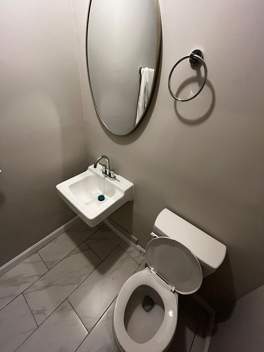 Furnished Finder property 688177_1 photo 10