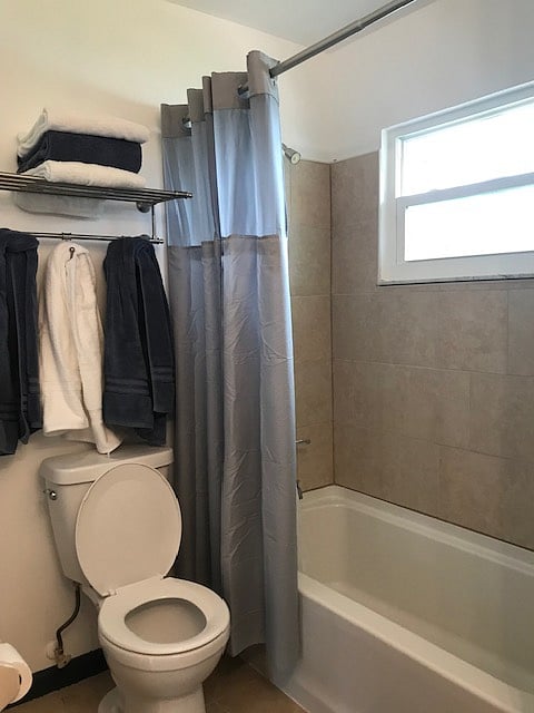 Furnished Finder property 688180_1 photo 13