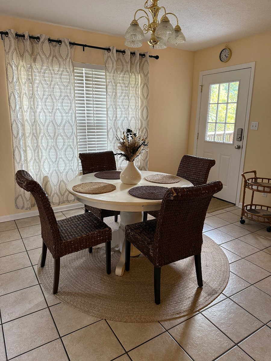 Furnished Finder property 688243_1 photo 45