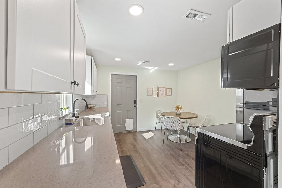 Furnished Finder property 688254_1 photo 5