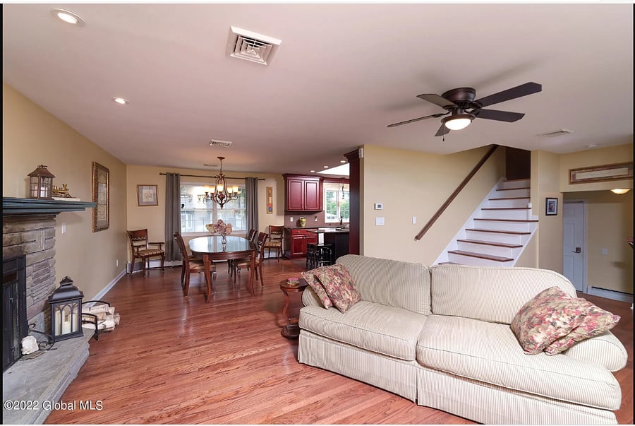 Furnished Finder property 688266_1 photo 7