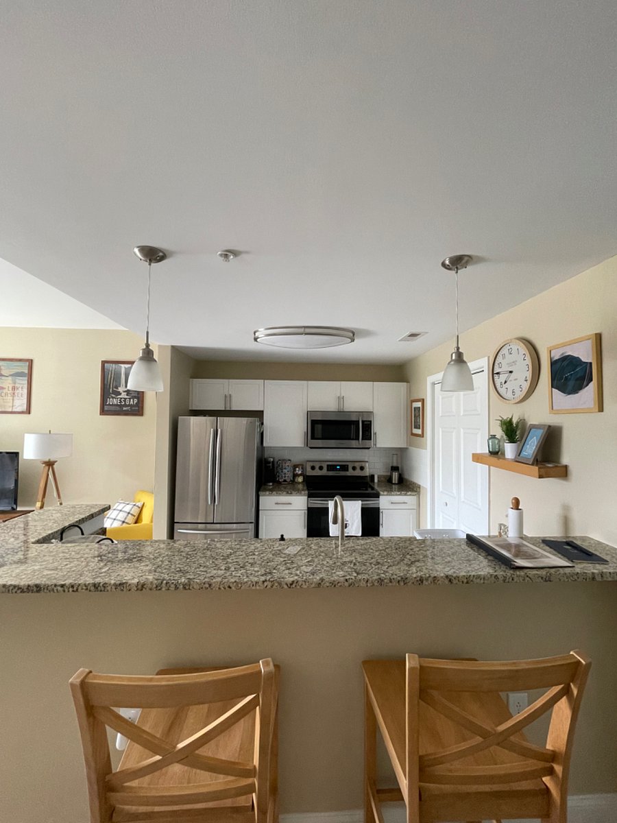 Furnished Finder property 688326_1 photo 3