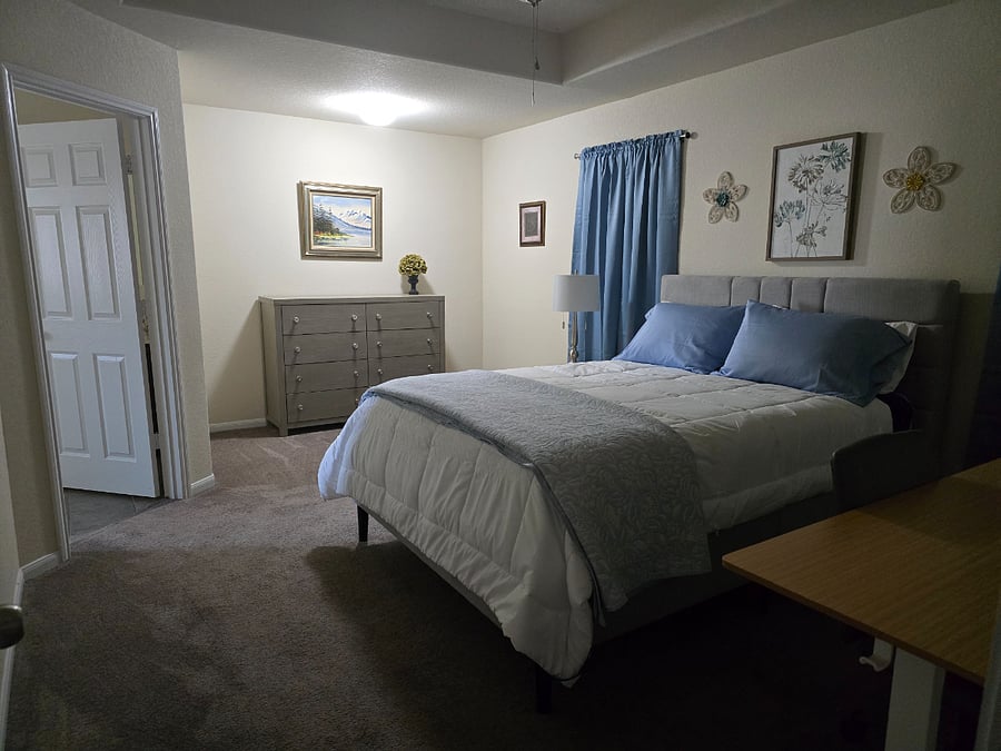 Furnished Finder property 688400_1 photo 10