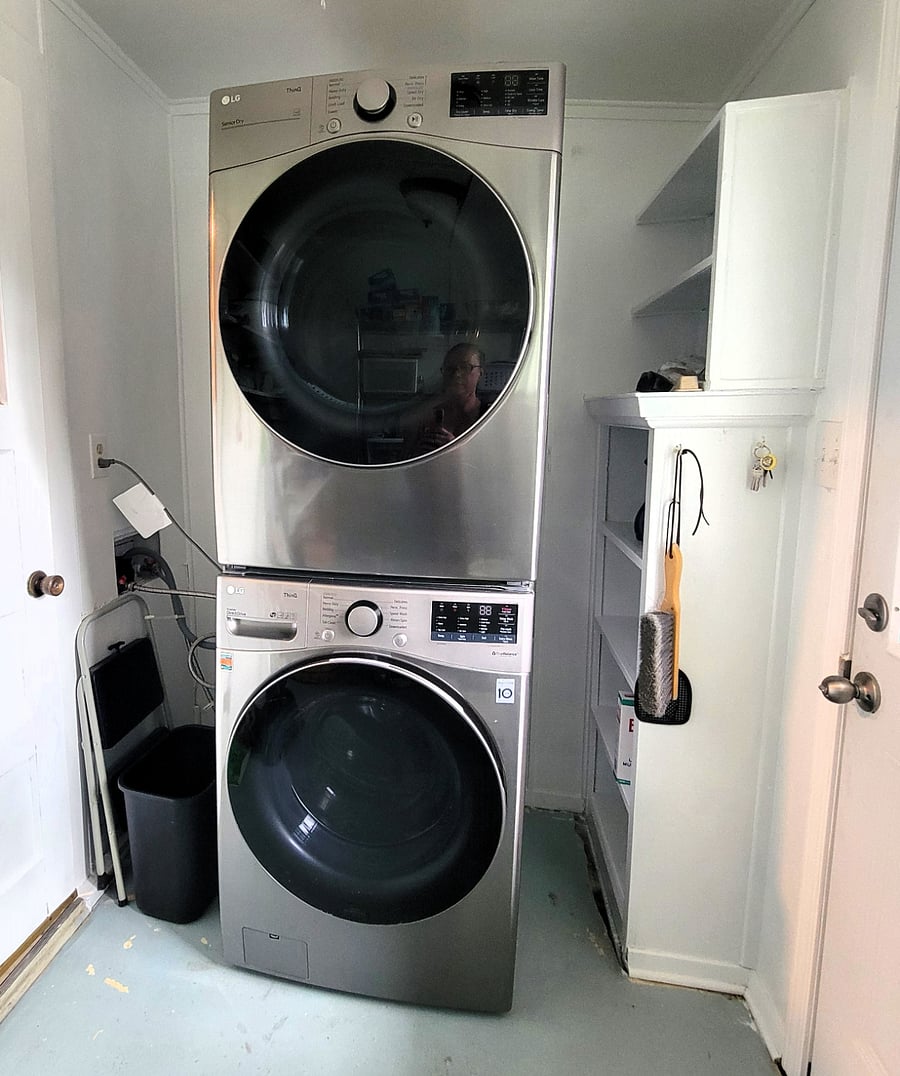 Washer / Dryer in utility room