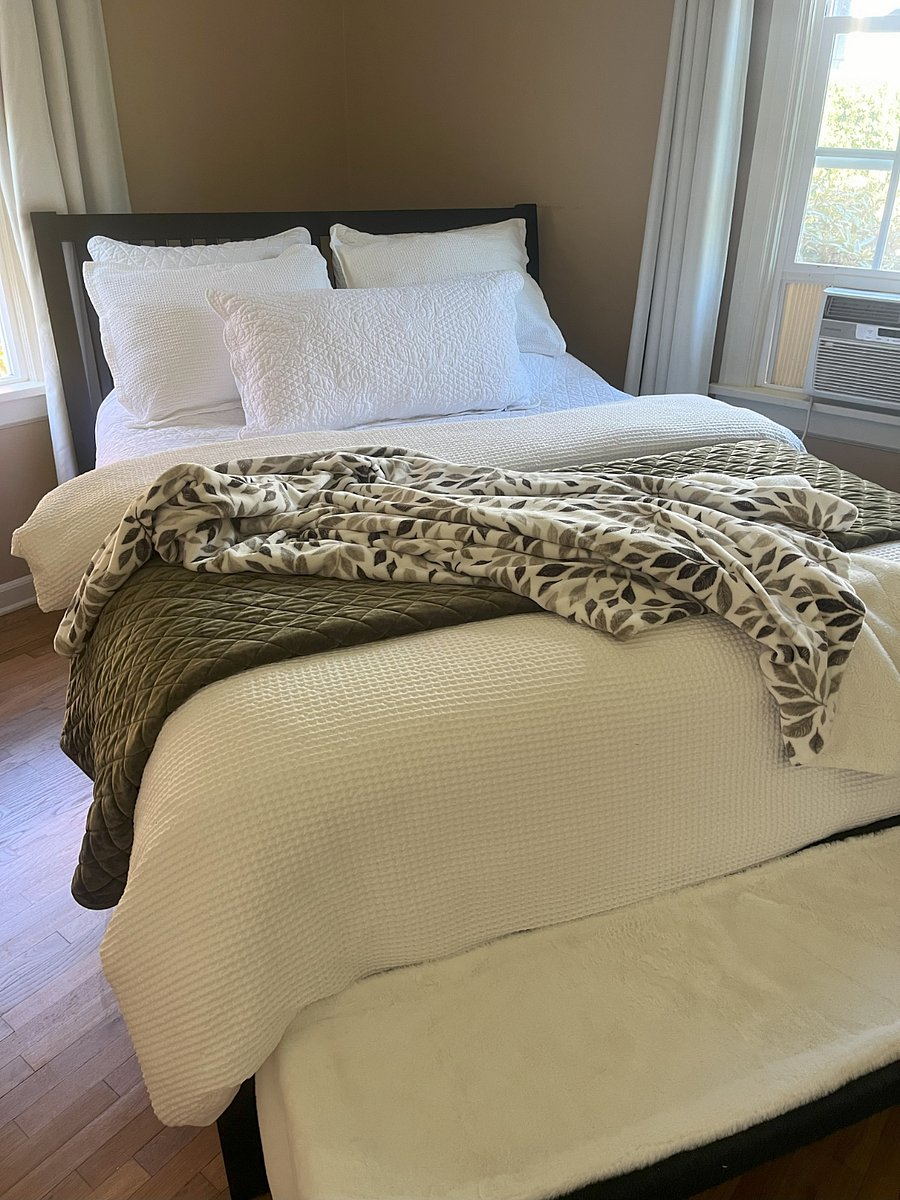 Furnished Finder property 688446_1 photo 9