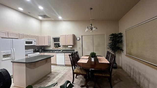 Furnished Finder property 688476_1 photo 6