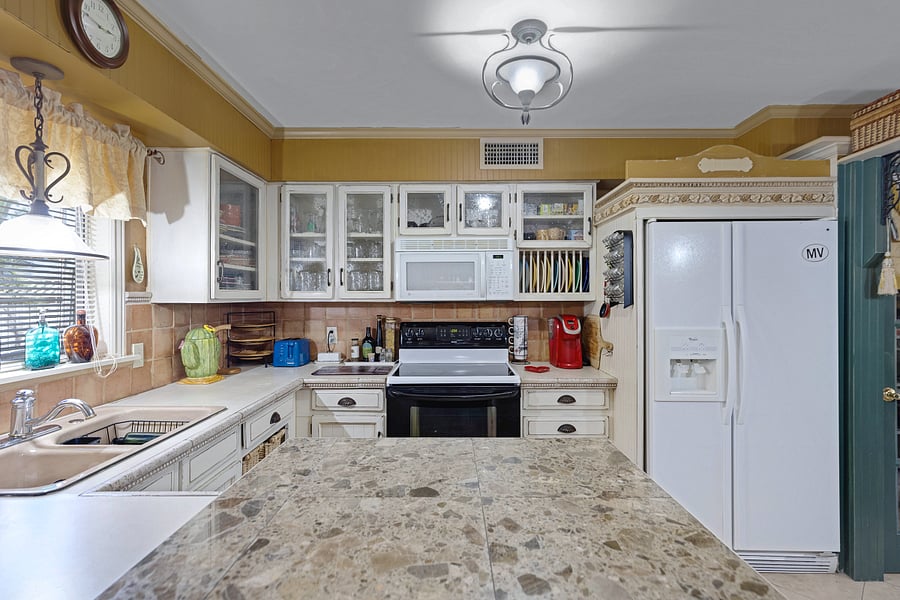 Furnished Finder property 688506_1 photo 8