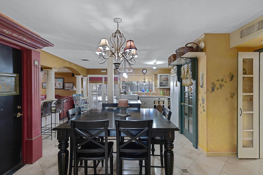 Furnished Finder property 688506_1 photo 6