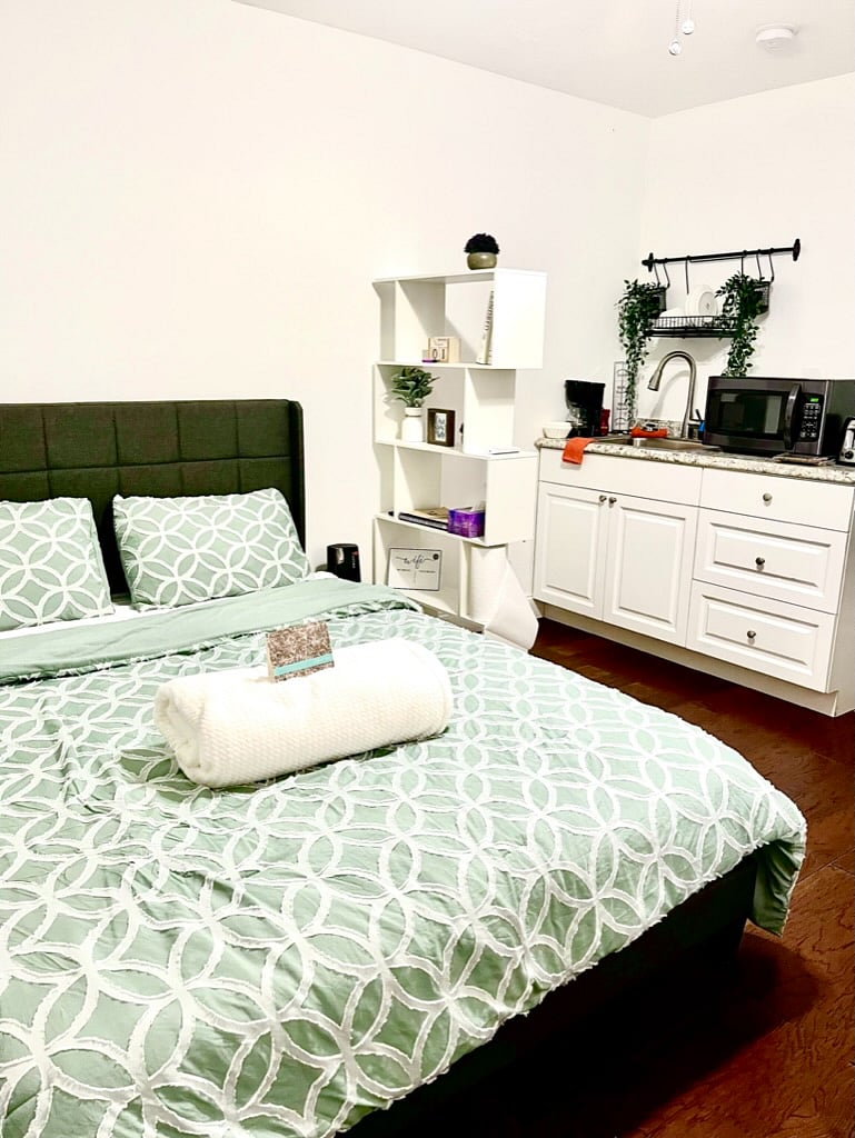 Furnished Finder property 688509_1 photo 6
