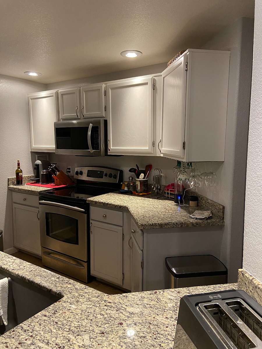 Furnished Finder property 688532_1 photo 3
