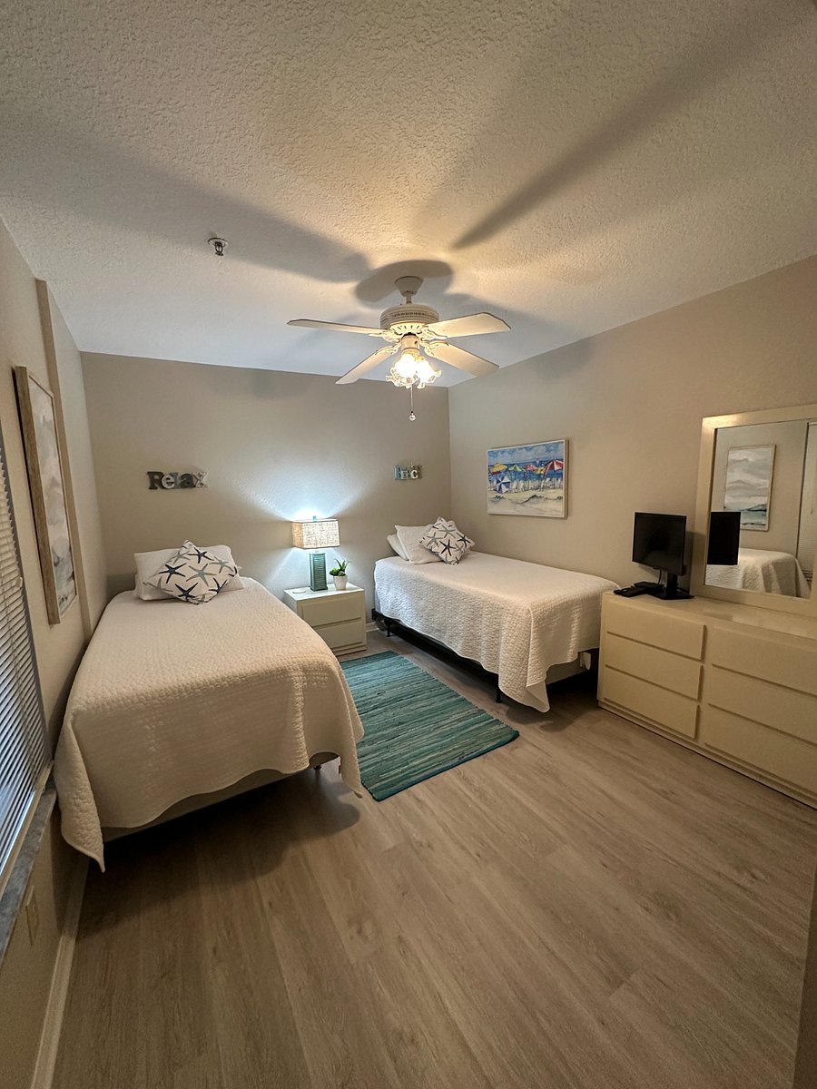 This is the second bedroom with two twin beds.