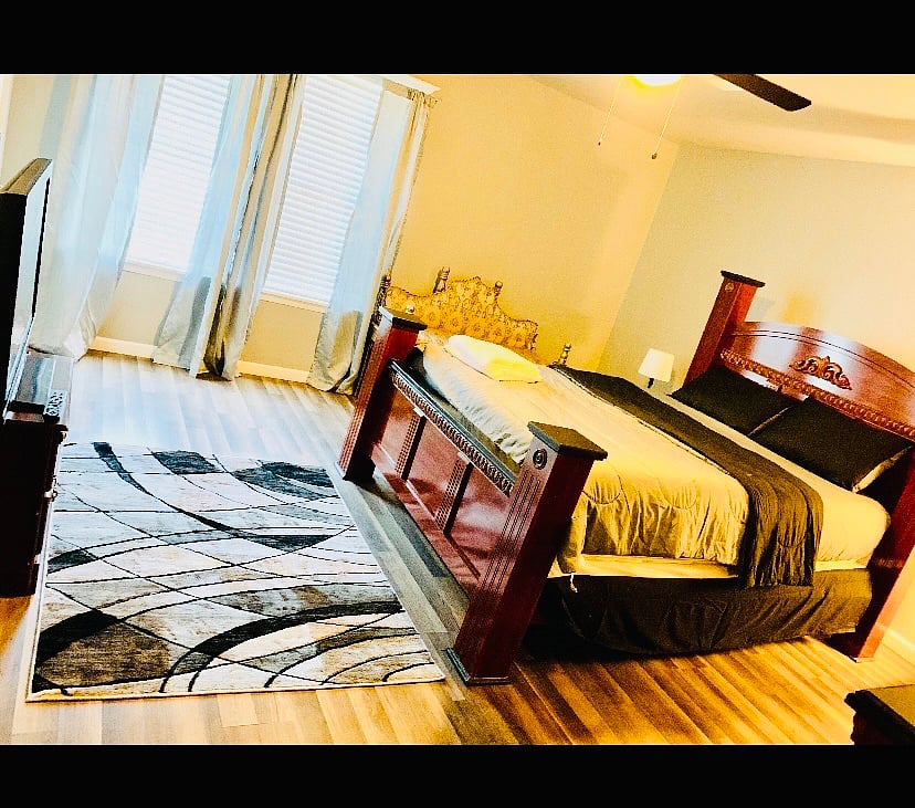 Furnished Finder property 688603_1 photo 3