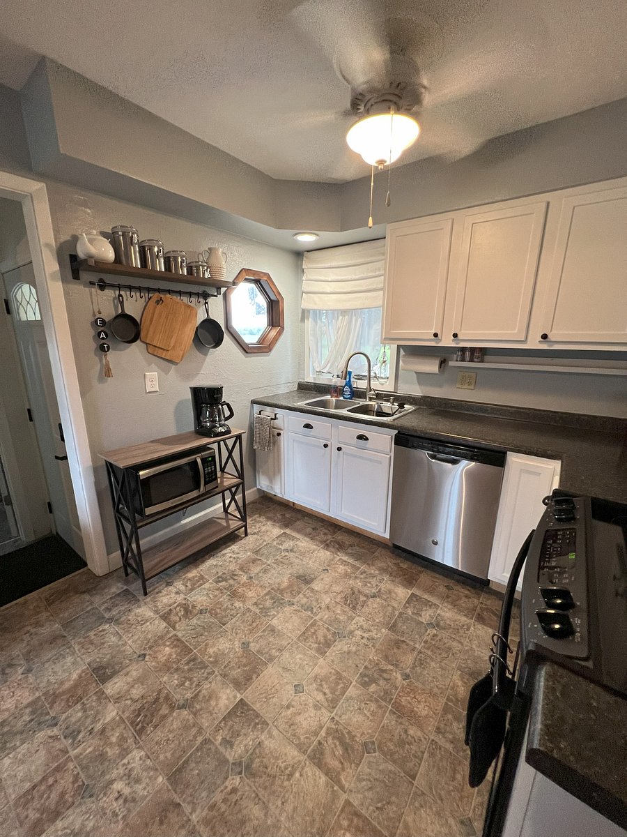 Furnished Finder property 688695_1 photo 5