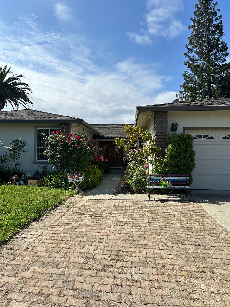 Furnished Finder property 688714_1 photo 2