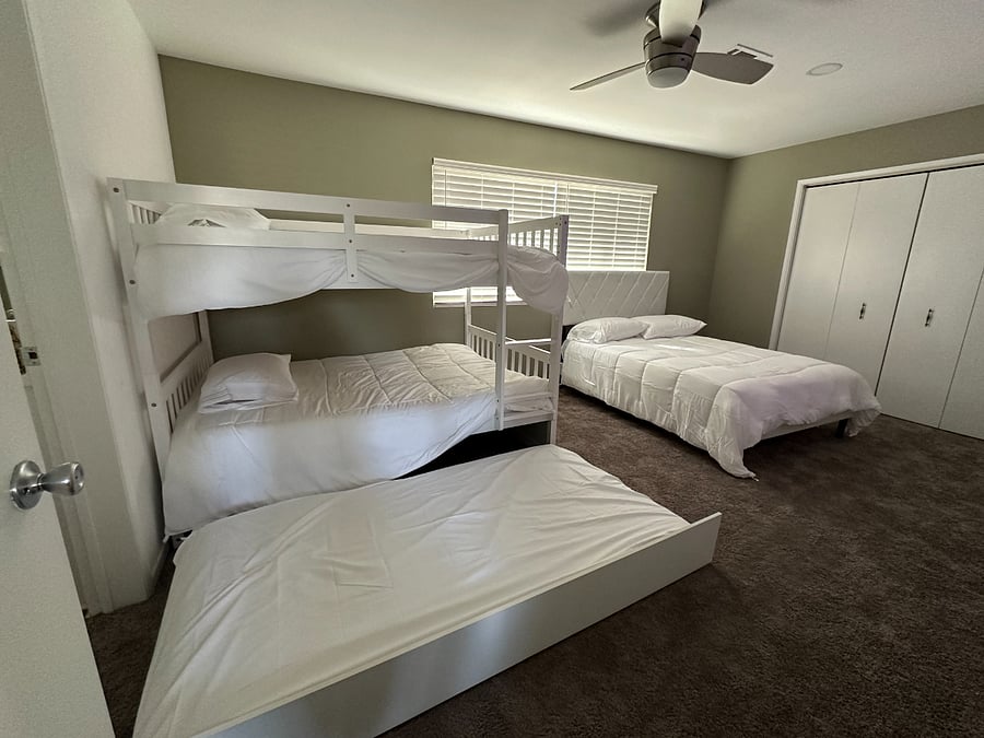 Furnished Finder property 688730_1 photo 5