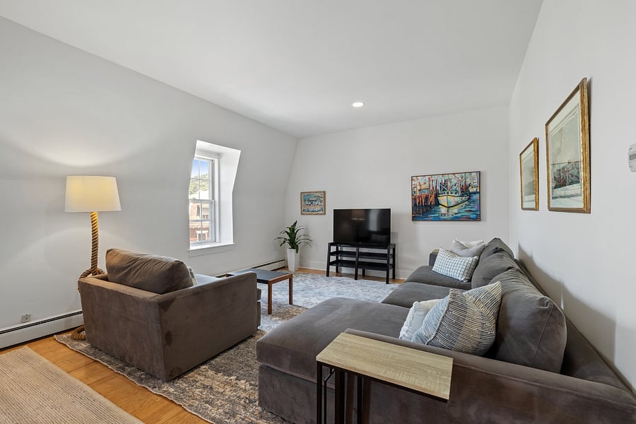 Furnished Finder property 688738_1 photo 7