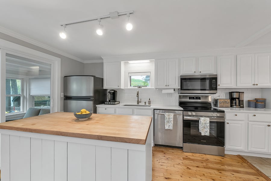 Furnished Finder property 688762_1 photo 8