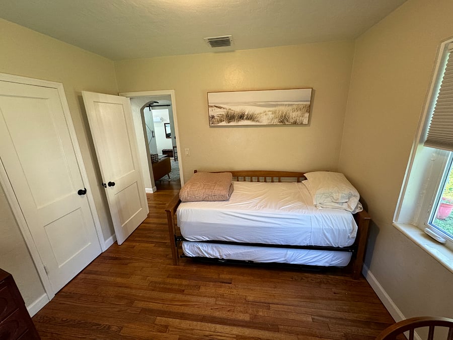 Furnished Finder property 688774_1 photo 32