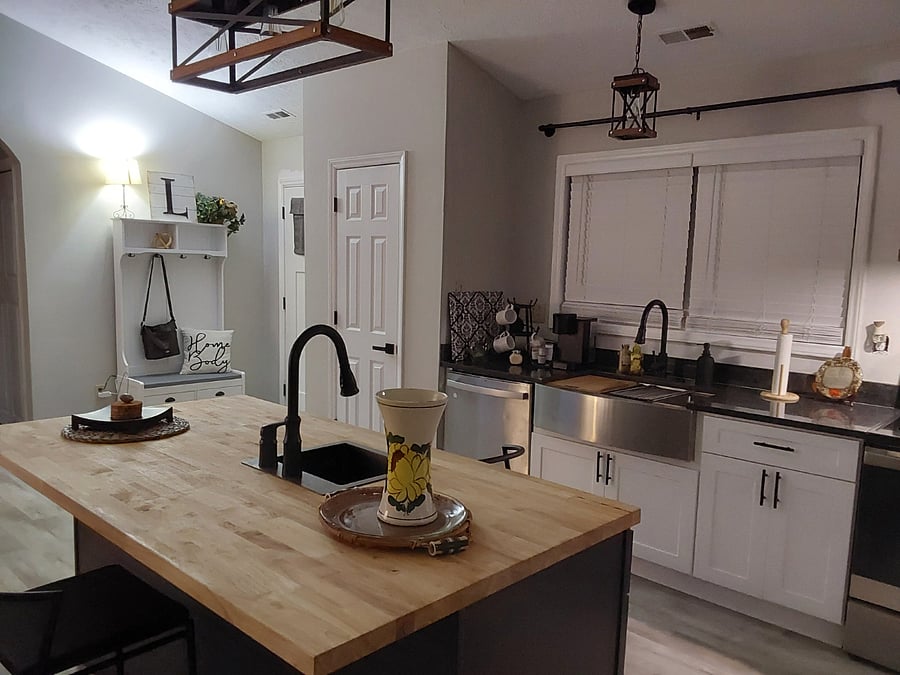 Newly remodeled Kitchen!