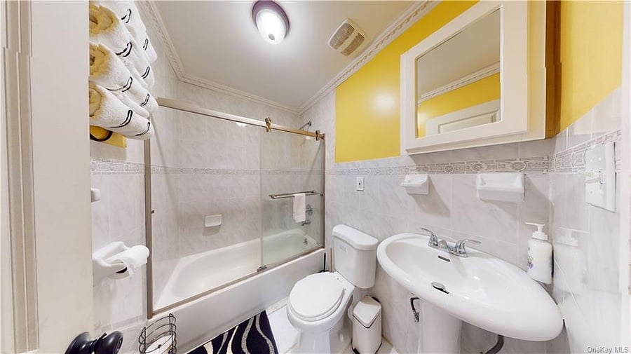 Furnished Finder property 688834_1 photo 8