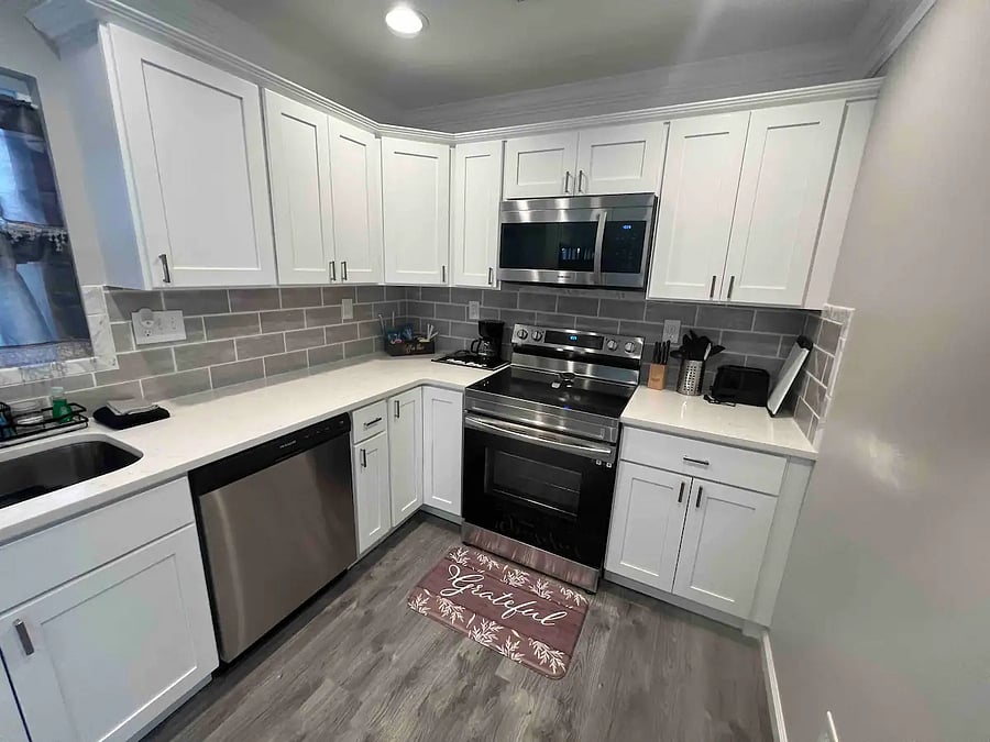 Furnished Finder property 688860_1 photo 9