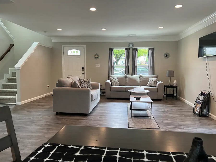 Furnished Finder property 688860_1 photo 4