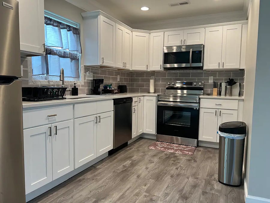 Furnished Finder property 688860_1 photo 14