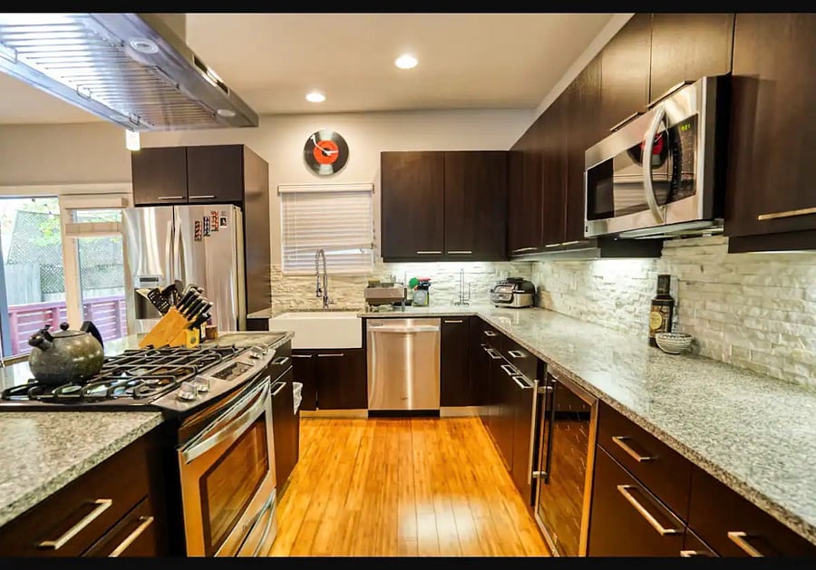 Furnished Finder property 688889_1 photo 13