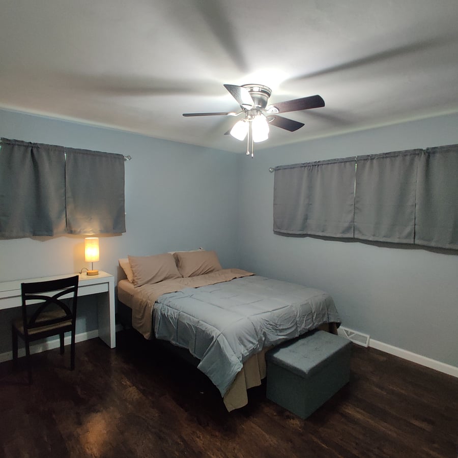 Room 2 $850