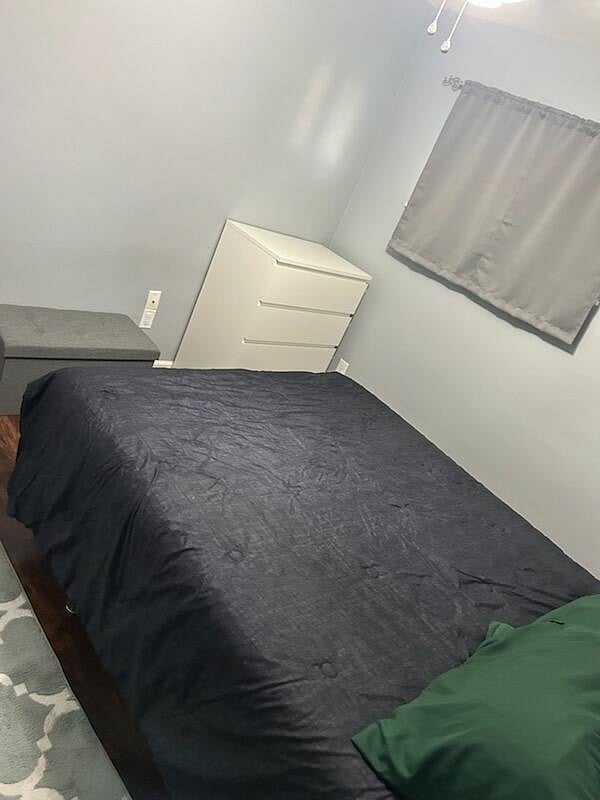 Room 3 $825