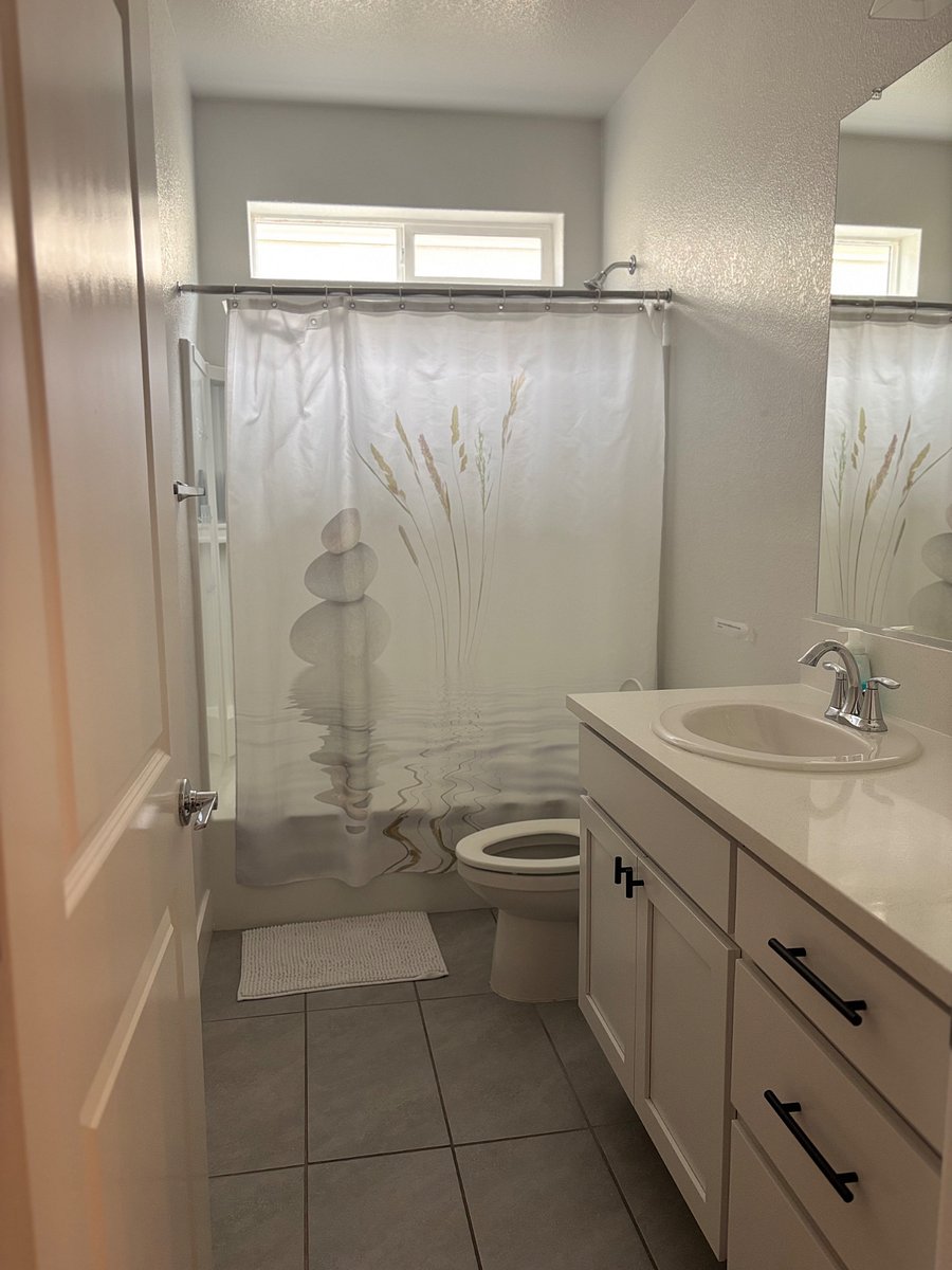 Furnished Finder property 688982_1 photo 15