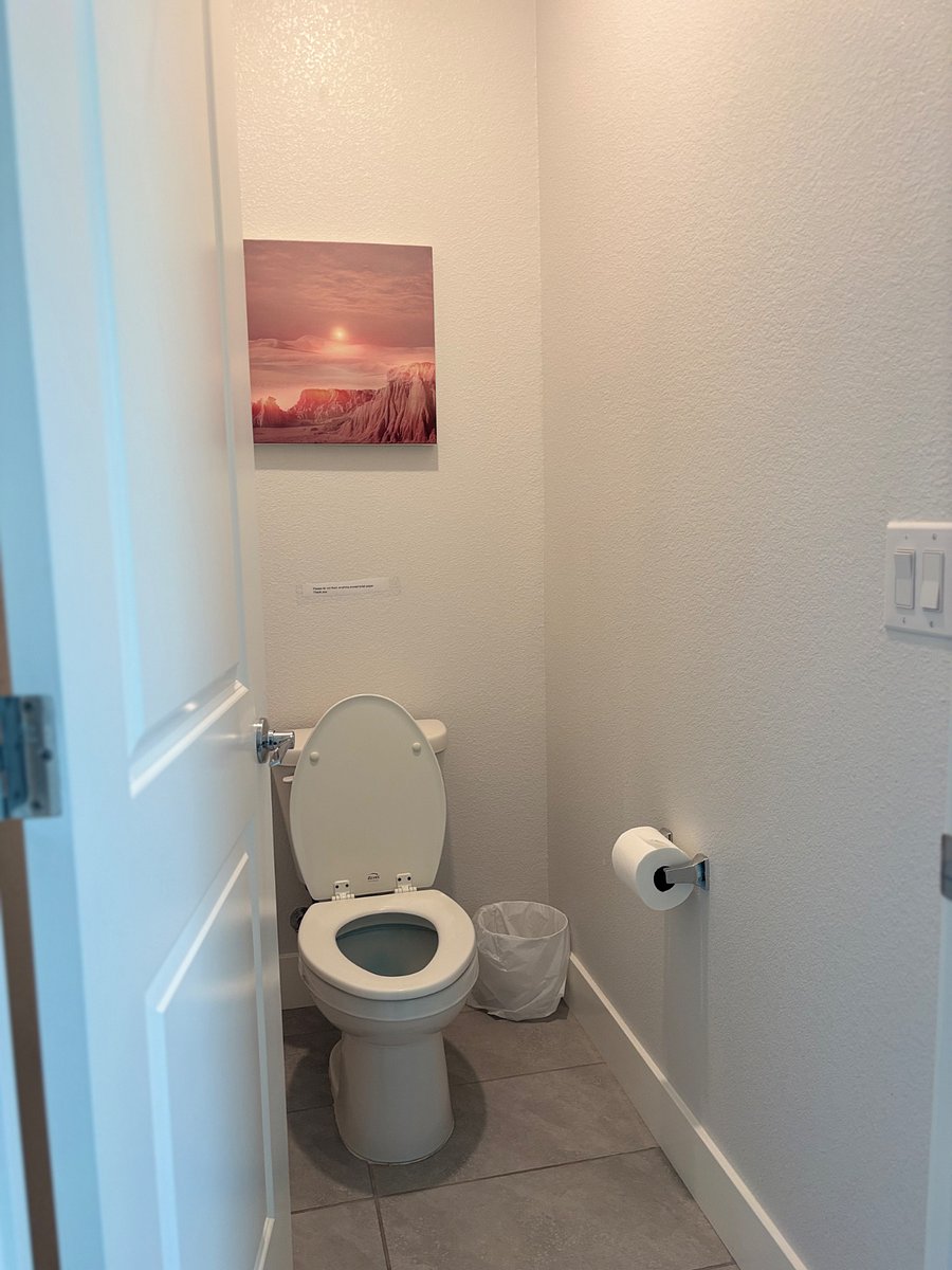 Furnished Finder property 688982_1 photo 17