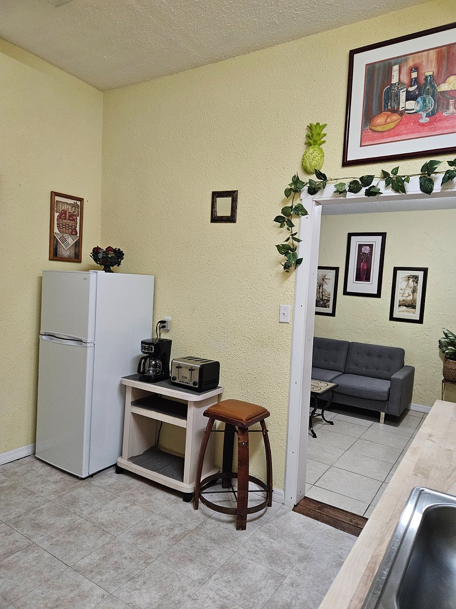 Furnished Finder property 689070_1 photo 4
