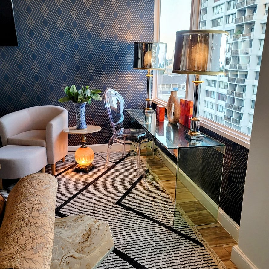 DESK/CONSOLE