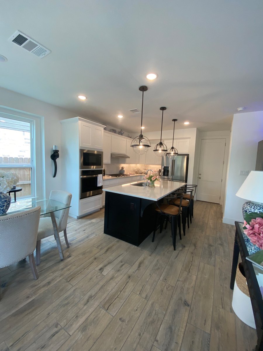Furnished Finder property 689125_1 photo 9