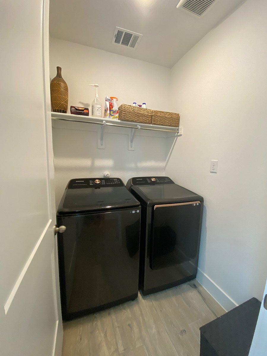 Furnished Finder property 689125_1 photo 13