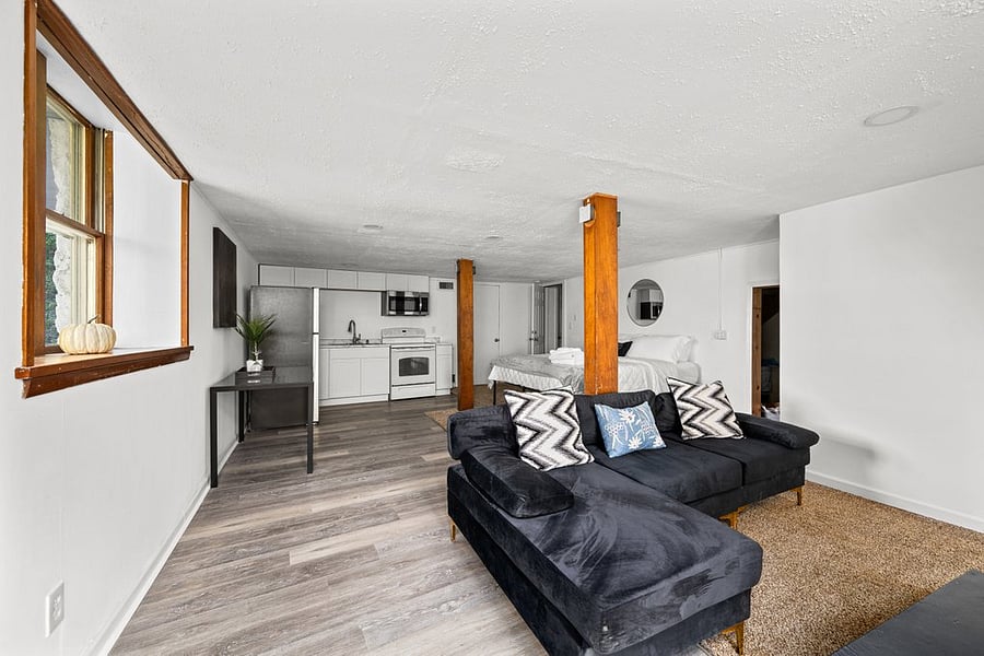 Furnished Finder property 689143_1 photo 3