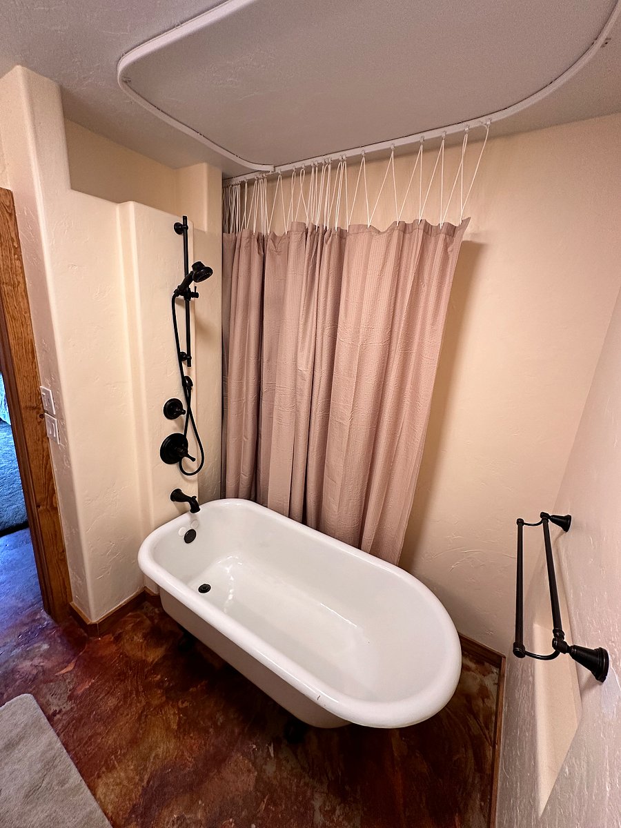Furnished Finder property 689160_1 photo 17