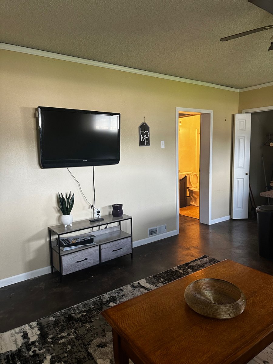 Furnished Finder property 689163_1 photo 8