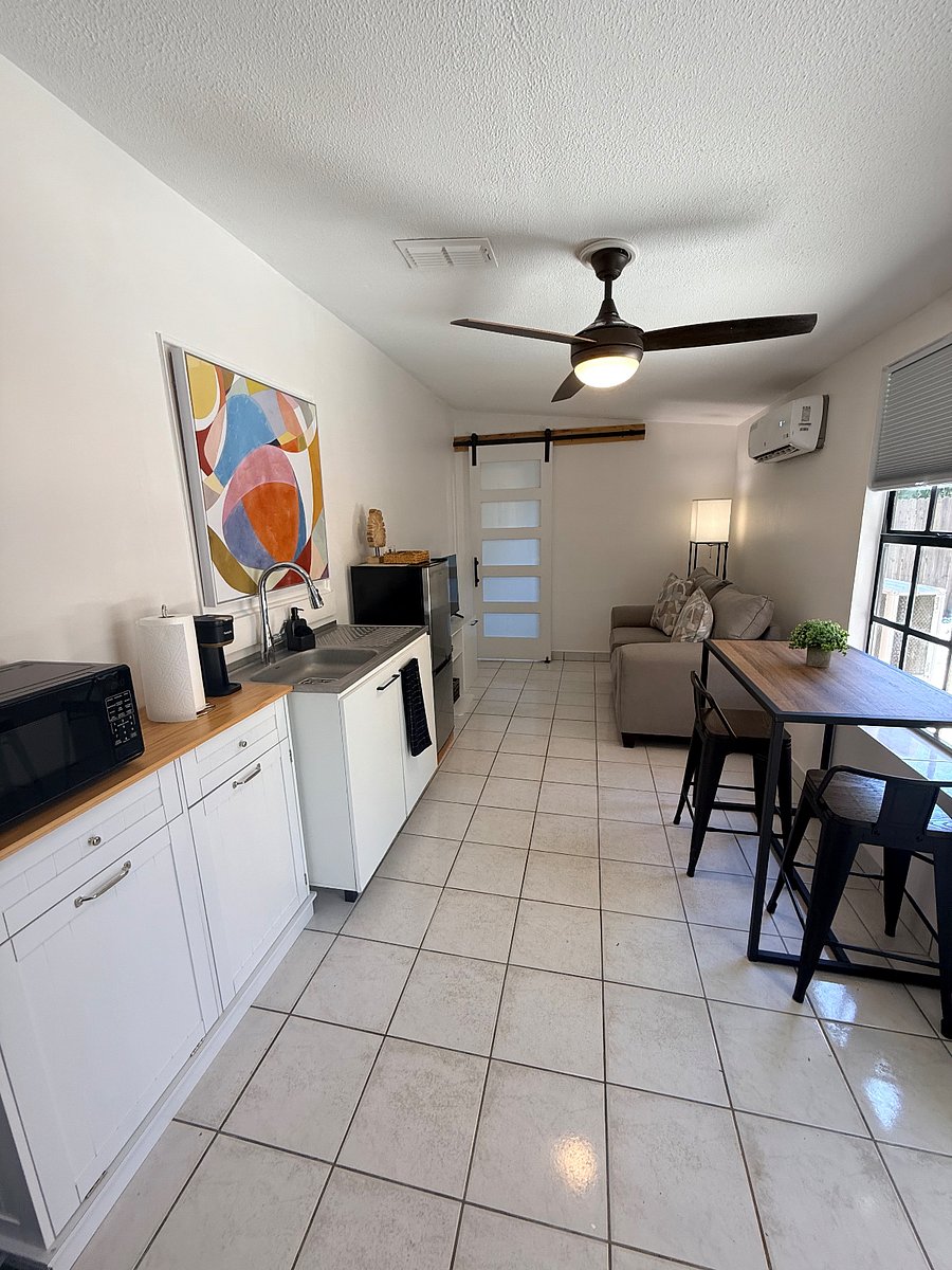 Furnished Finder property 689177_1 photo 8
