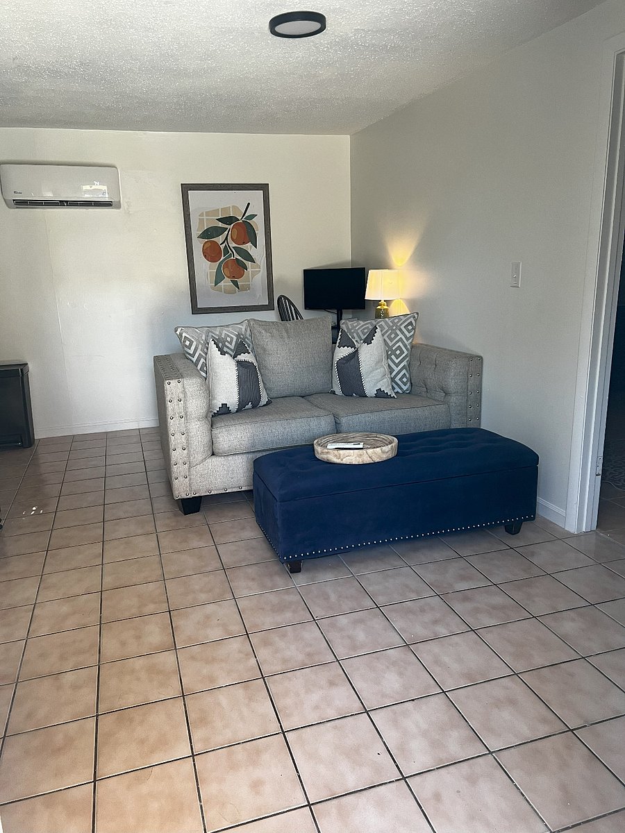 Furnished Finder property 689177_2 photo 3